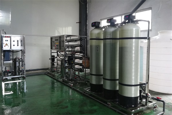 超純水機-安徽桐城順彤包裝與成都奧邁簽訂超純水機采購合同！